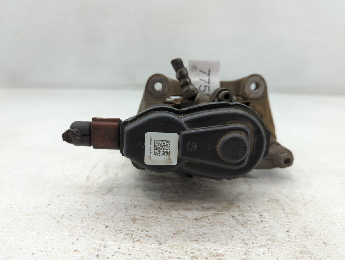 2015-2018 Jeep Renegade Front Passenger Right Brake Caliper 775512 - Oemusedautoparts1.com