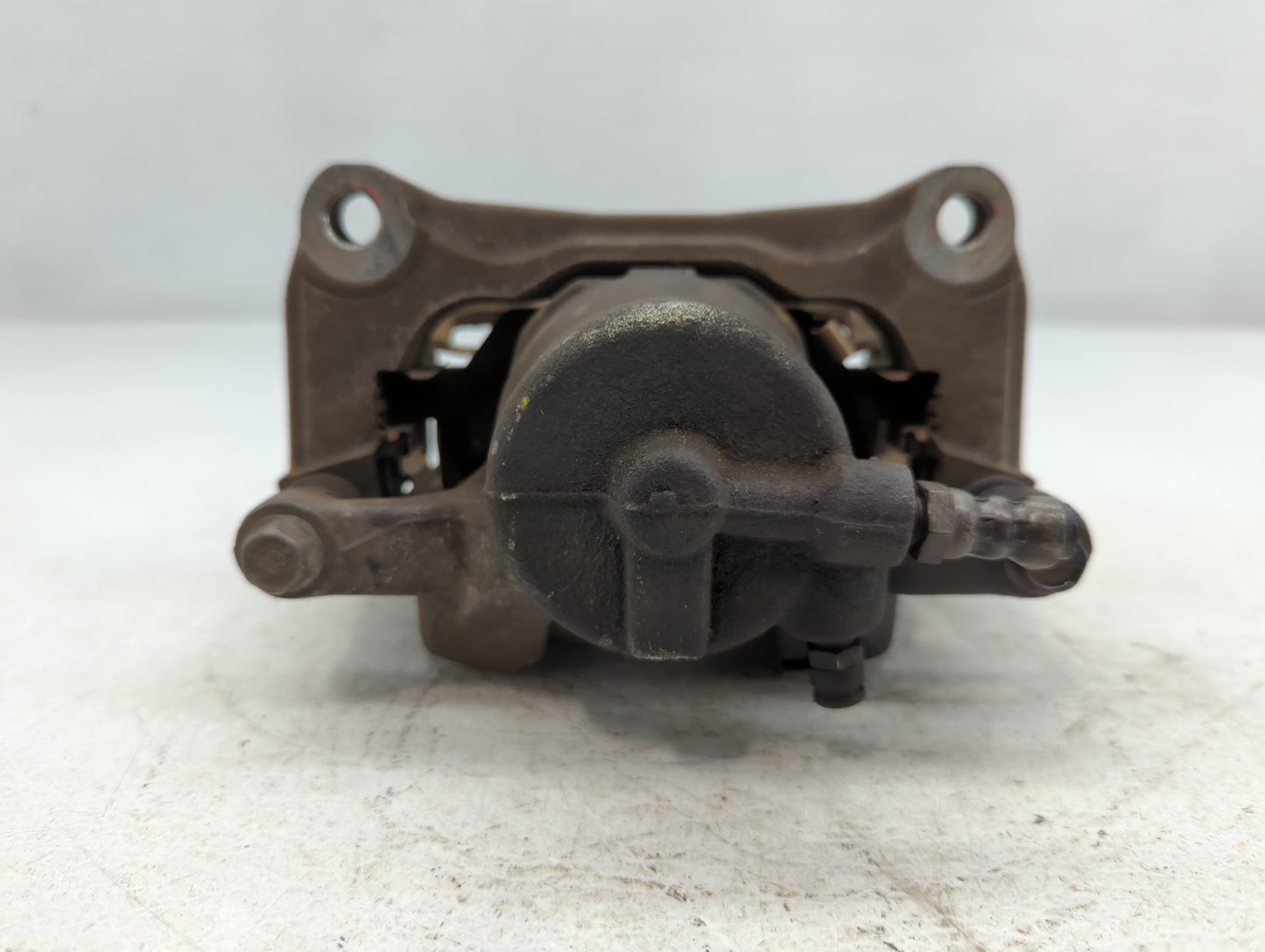2015-2018 Jeep Renegade Front Driver Left Brake Caliper - Oemusedautoparts1.com