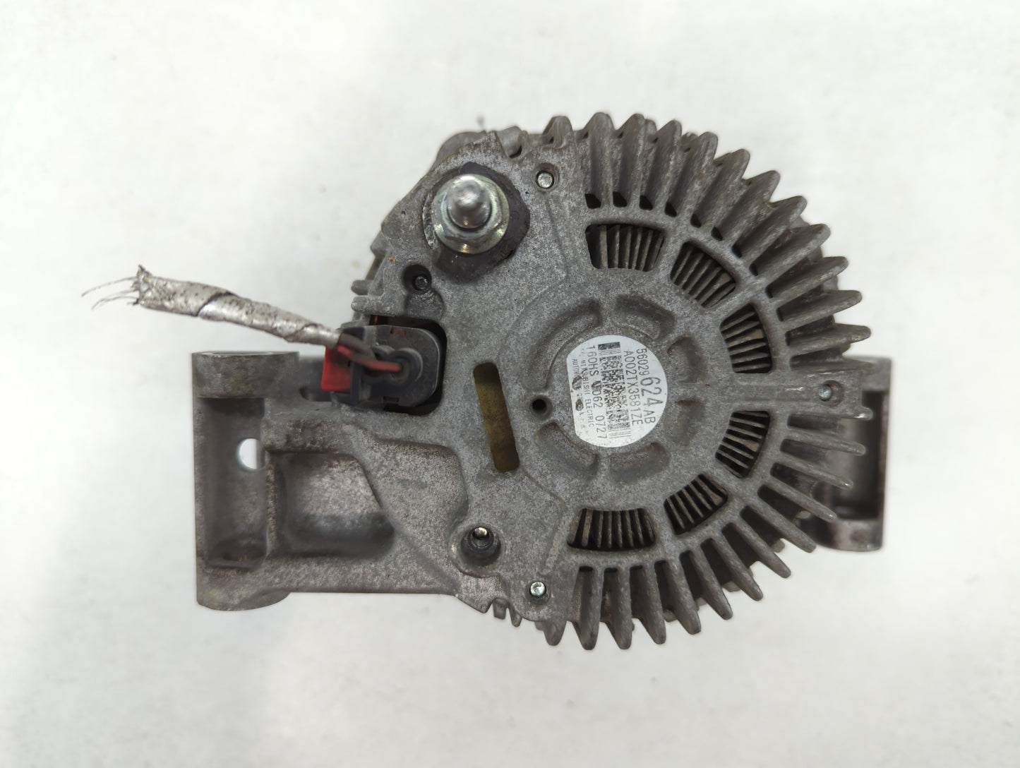 2015-2021 Jeep Renegade Alternator Replacement Generator Charging Assembly Engine OEM P/N:56029624AB Fits OEM Used Auto Part