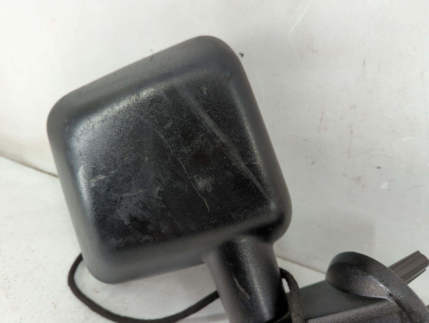 2015-2018 Jeep Wrangler Passenger Side View Mirror - Right Door Mirror OEM Used - Oemusedautoparts1.com