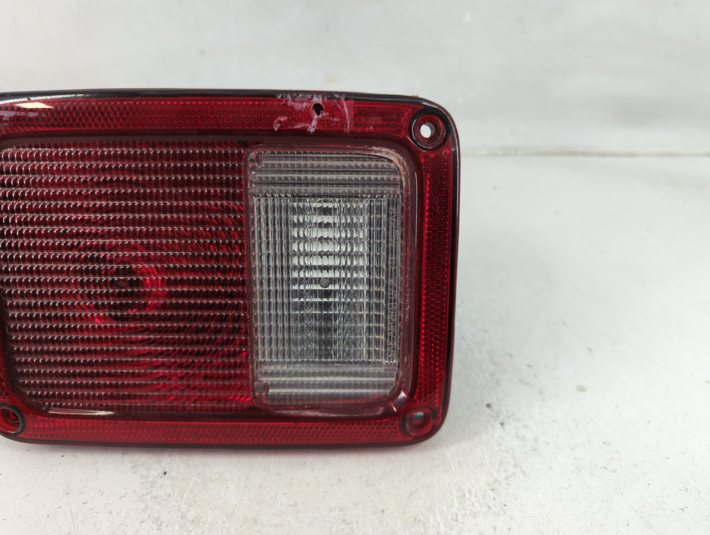 2007-2018 Jeep Wrangler Tail Light Assembly Driver Left OEM Fits Fits 2007 2008 2009 2010 2011 2012 2013 2014 2015 2016 2017