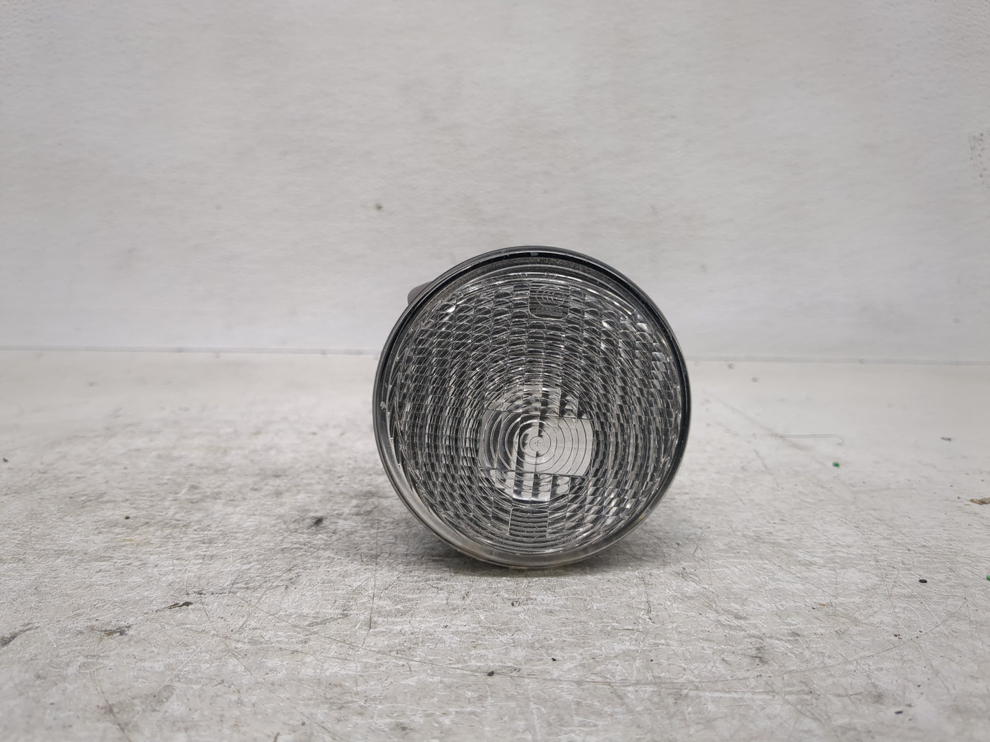 2017-2017 Jeep Wrangler Driver Left Oem Front Light Lamp - Oemusedautoparts1.com