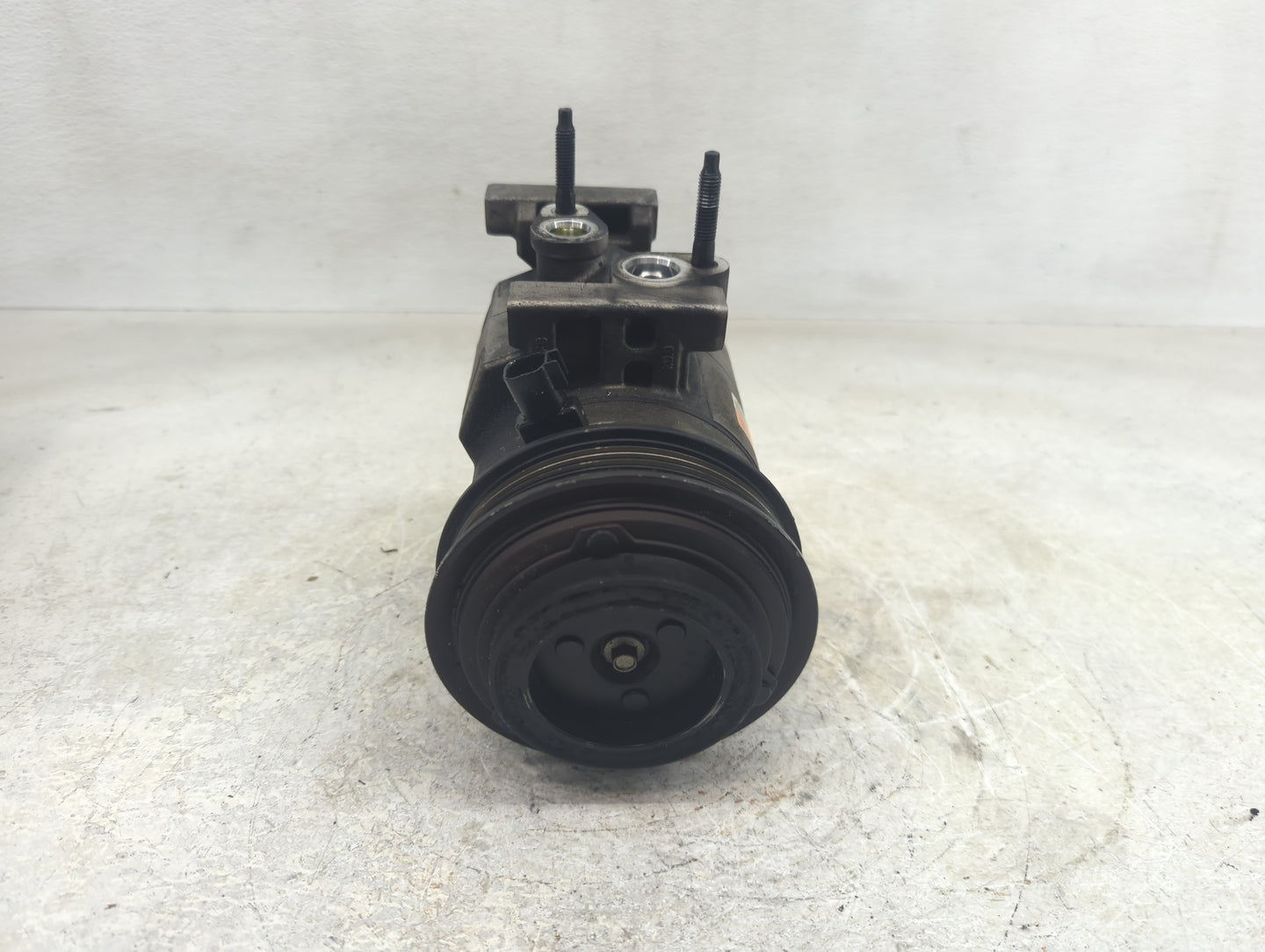 2014-2018 Jeep Wrangler Air Conditioning A/c Ac Compressor Oem - Oemusedautoparts1.com