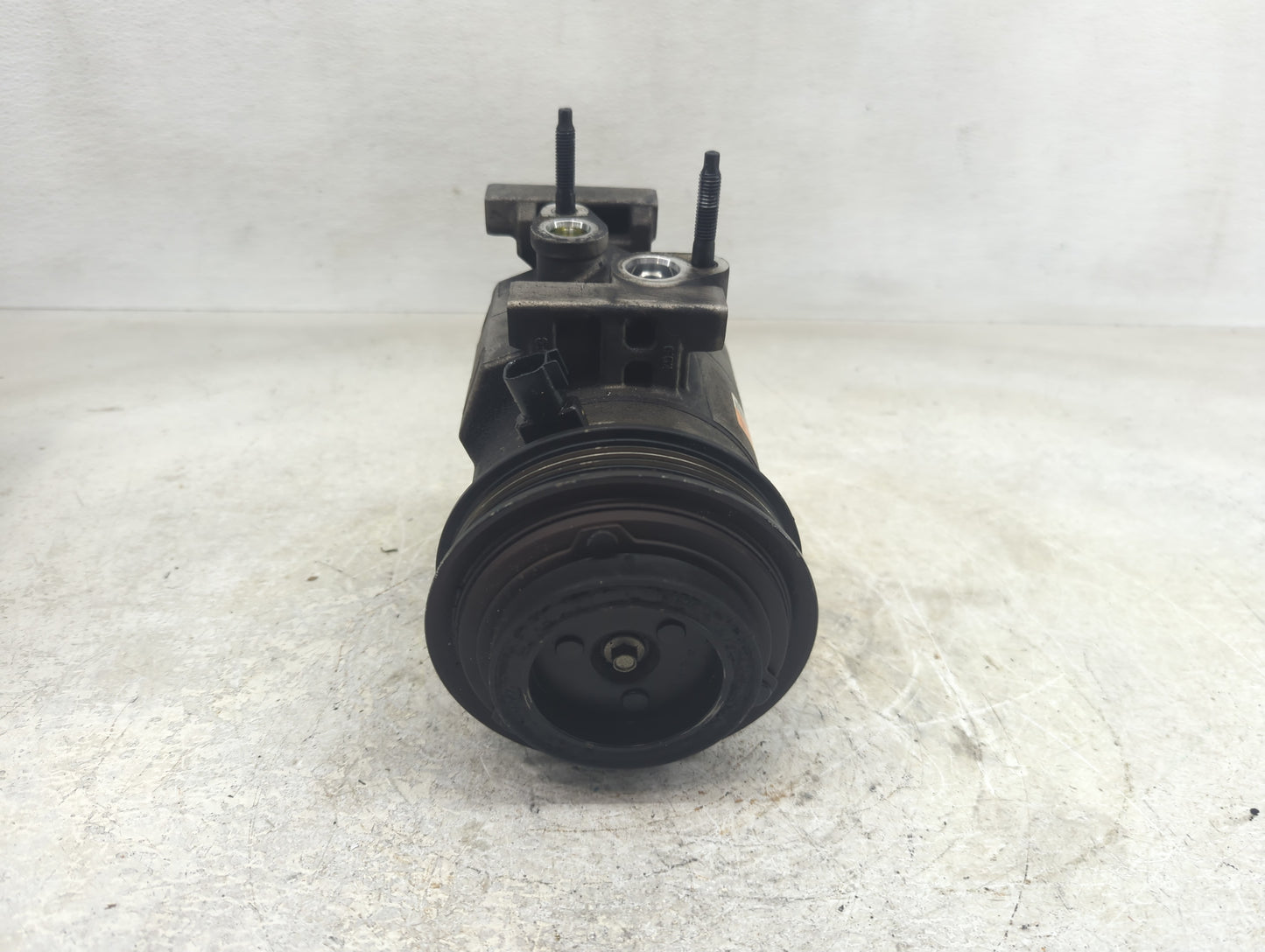 2014-2018 Jeep Wrangler Air Conditioning A/c Ac Compressor Oem - Oemusedautoparts1.com
