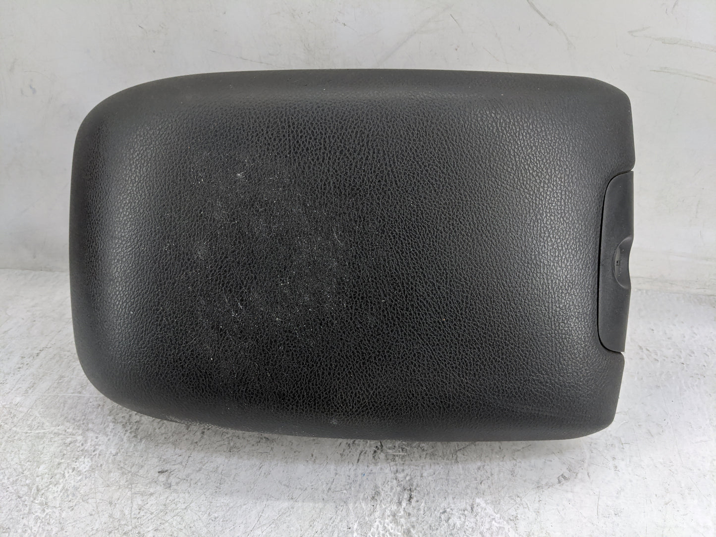 2011-2018 Jeep Wrangler Center Console Armrest Cover Lid P/N:M010011114JX9 Fits Fits 2011 2012 2013 2014 2015 2016 2017 2018