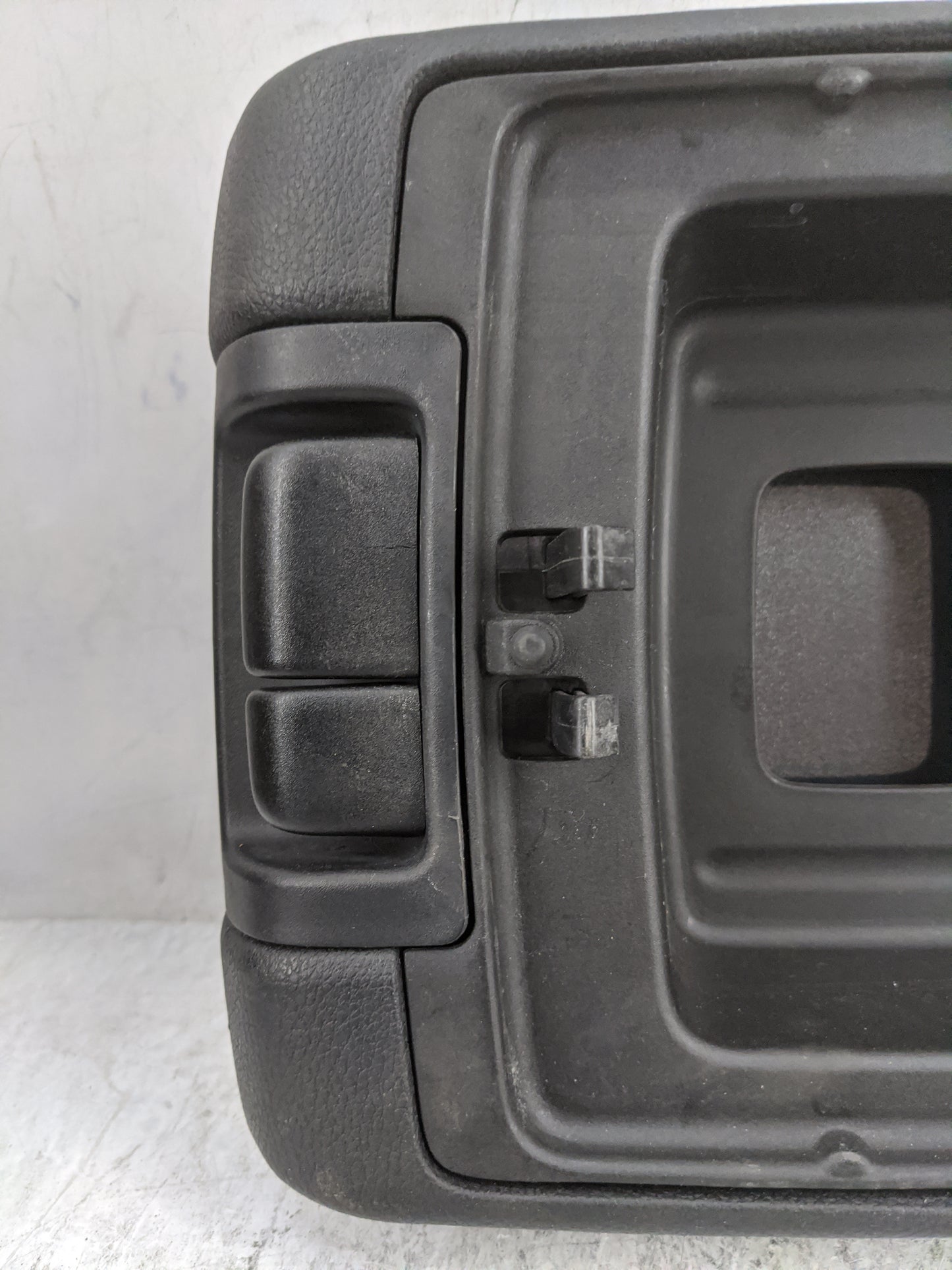 2011-2018 Jeep Wrangler Center Console Armrest Cover Lid P/N:M010011114JX9 Fits Fits 2011 2012 2013 2014 2015 2016 2017 2018