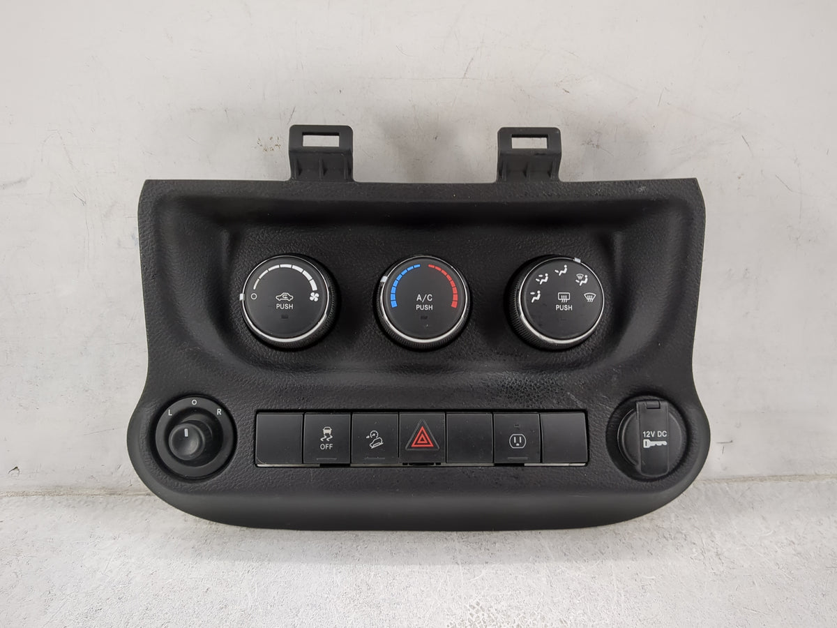 2014-2018 Jeep Wrangler Climate Control Module Temperature AC/Heater Replacement P/N:P68197433AB P68064717AB Fits OEM Used A