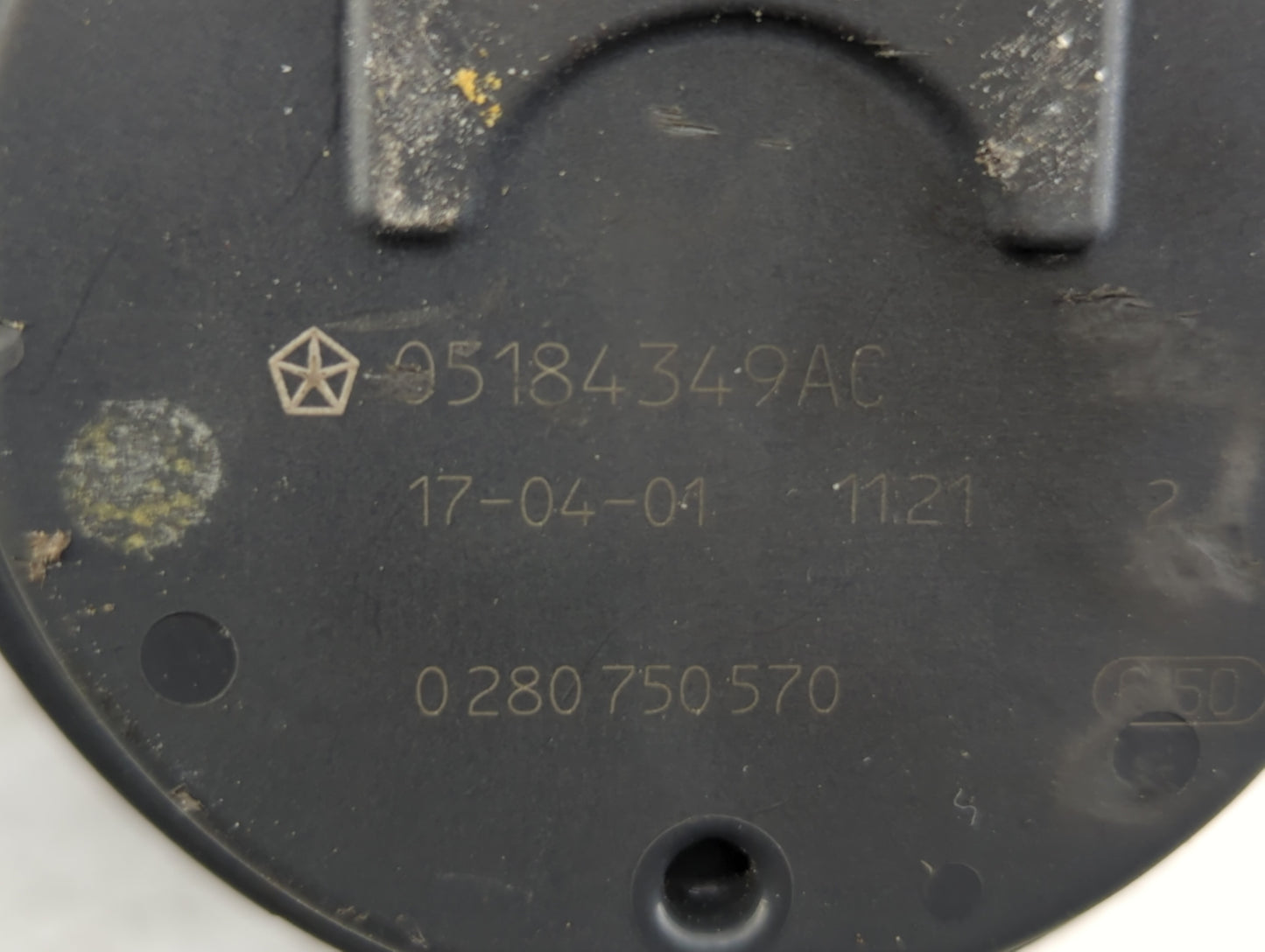 2012-2018 Jeep Wrangler Throttle Body P/N:05184349AE 05184349AC Fits OEM Used Auto Parts - Oemusedautoparts1.com