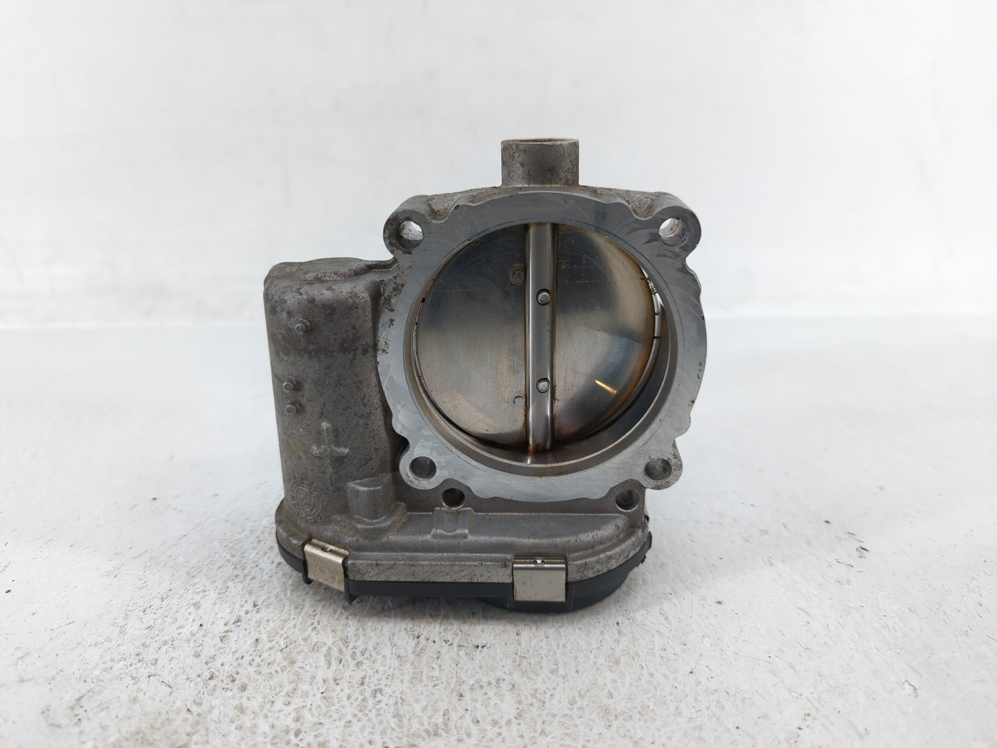 2012-2018 Jeep Wrangler Throttle Body P/N:05184349AF 05184349AE Fits OEM Used Auto Parts - Oemusedautoparts1.com
