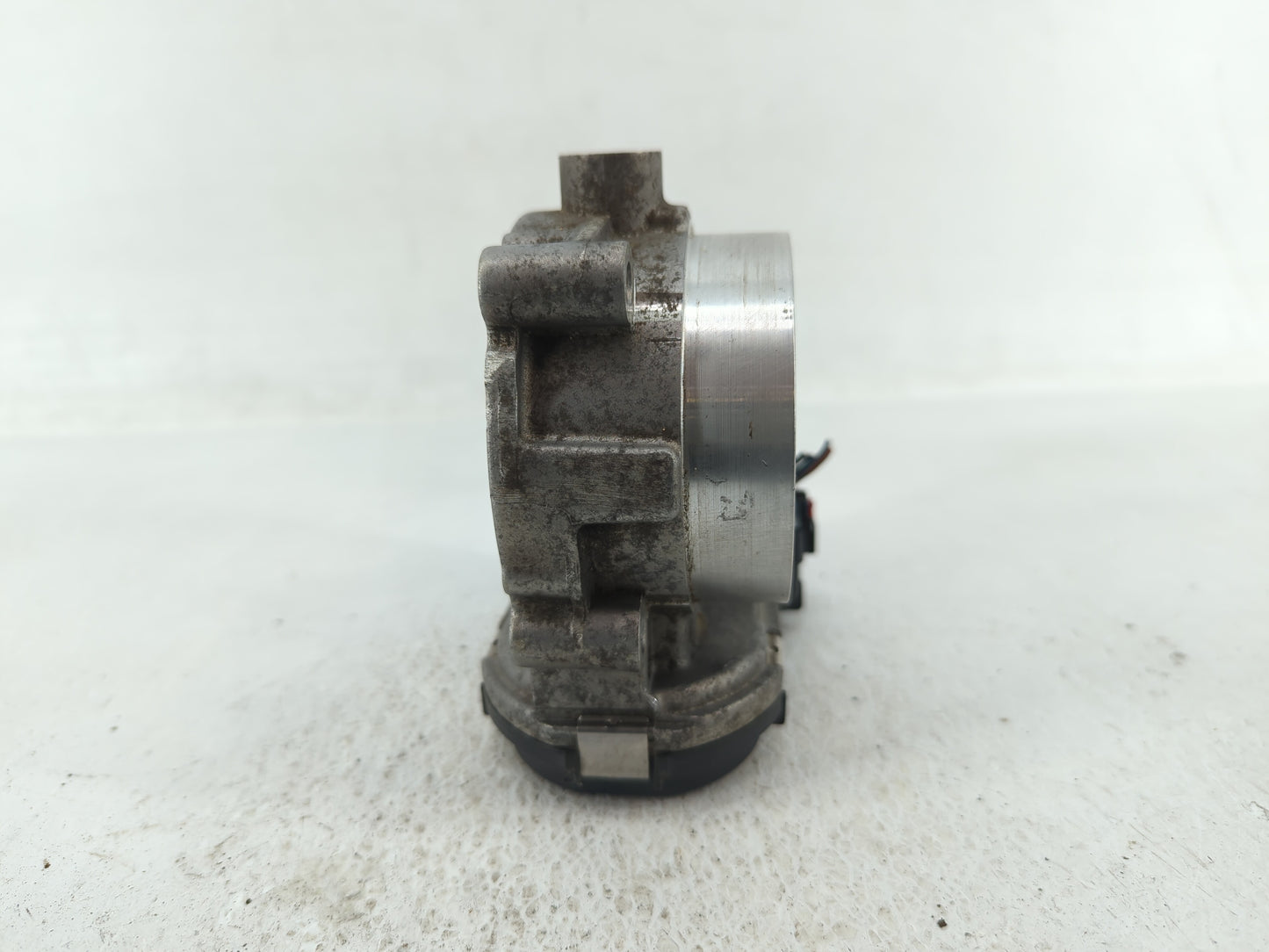 2012-2018 Jeep Wrangler Throttle Body P/N:05184349AF 05184349AE Fits OEM Used Auto Parts - Oemusedautoparts1.com