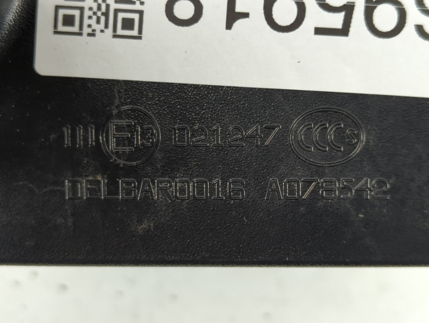 2011-2018 Jeep Wrangler Side Mirror Replacement Driver Left View Door Mirror P/N:E13021247 Fits OEM Used Auto Parts - Oemuse