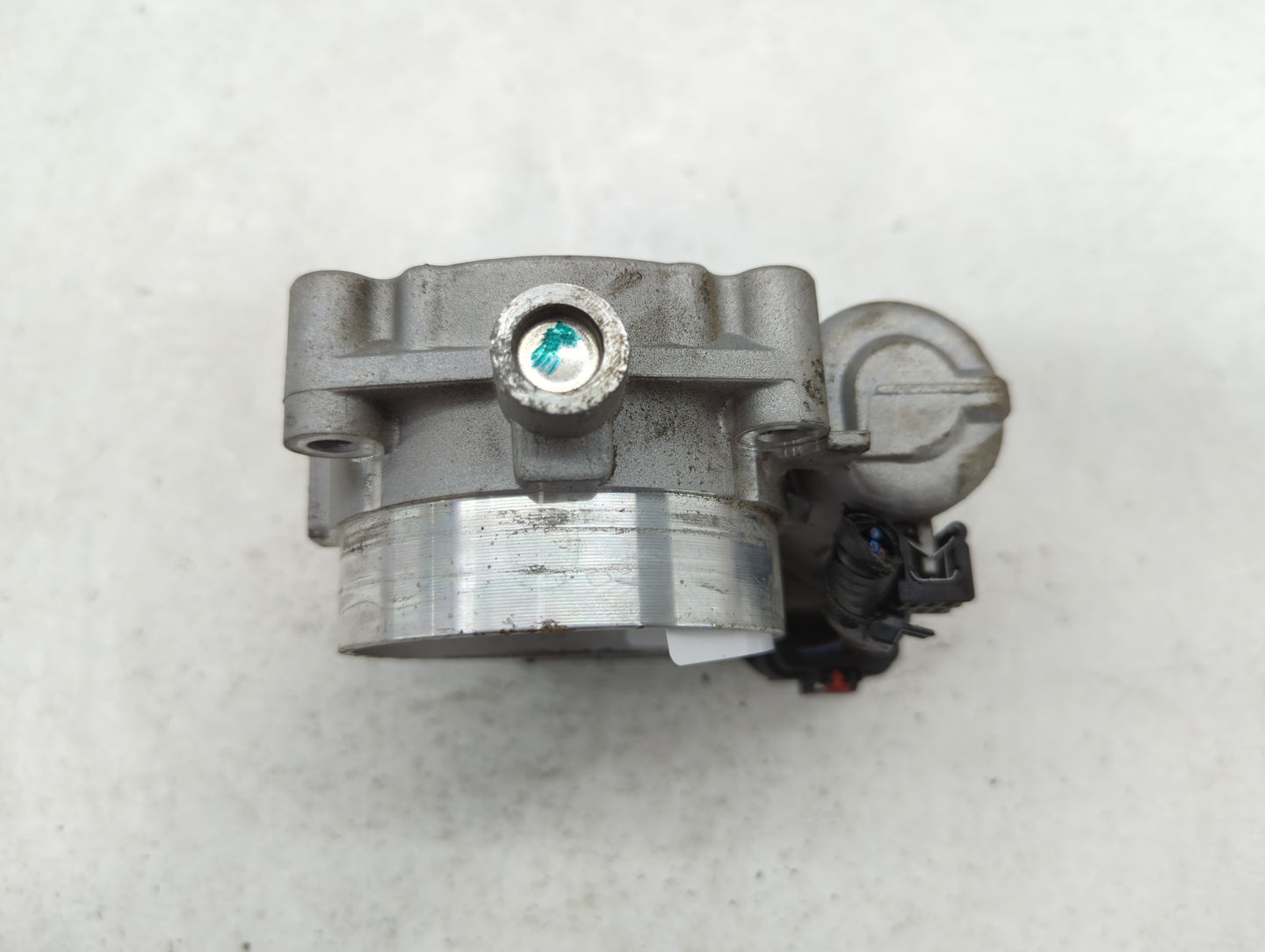 2012-2018 Jeep Wrangler Throttle Body P/N:0 280 750 570 05184349AC Fits OEM Used Auto Parts - Oemusedautoparts1.com