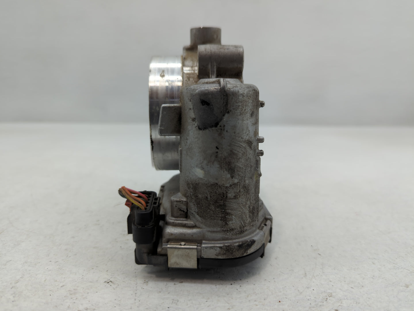 2012-2018 Jeep Wrangler Throttle Body P/N:0 280 750 770 05184349AE Fits OEM Used Auto Parts - Oemusedautoparts1.com