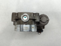 2012-2018 Jeep Wrangler Throttle Body P/N:0 280 750 570 05184349AC Fits OEM Used Auto Parts - Oemusedautoparts1.com