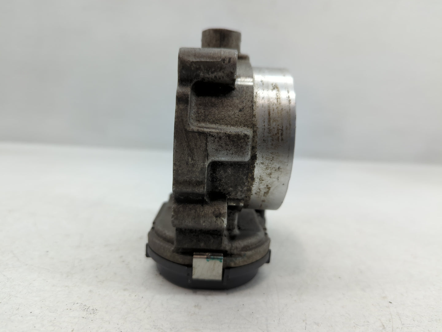 2012-2018 Jeep Wrangler Throttle Body P/N:0 280 750 570 05184349AC Fits OEM Used Auto Parts - Oemusedautoparts1.com