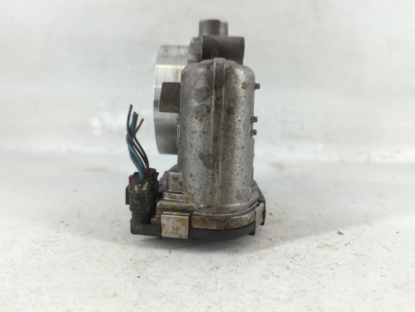 2012-2018 Jeep Wrangler Throttle Body P/N:0 280 750 570 05184349AC Fits OEM Used Auto Parts - Oemusedautoparts1.com