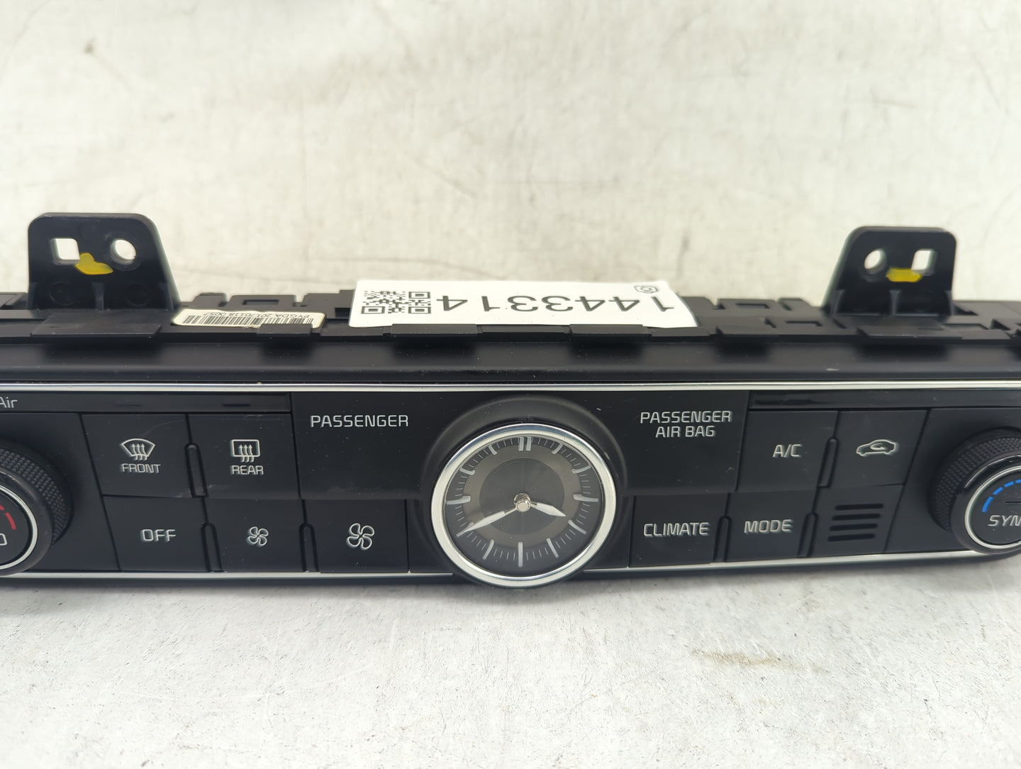 2017-2018 Kia Cadenza Climate Control Module Temperature AC/Heater Replacement P/N:97250F6600 97250-F6XXX Fits Fits 2017 201