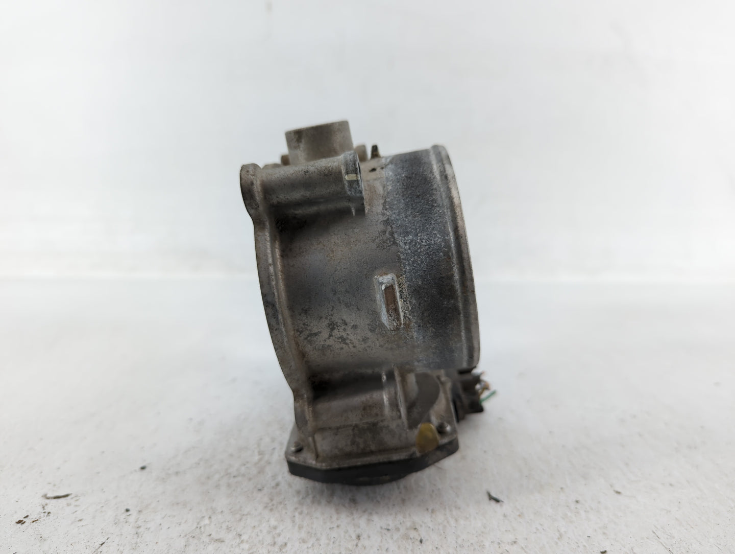 2017-2020 Kia Cadenza Throttle Body P/N:35100-3L100 35100-3B100 Fits Fits 2017 2018 2019 2020 2021 2022 OEM Used Auto Parts 