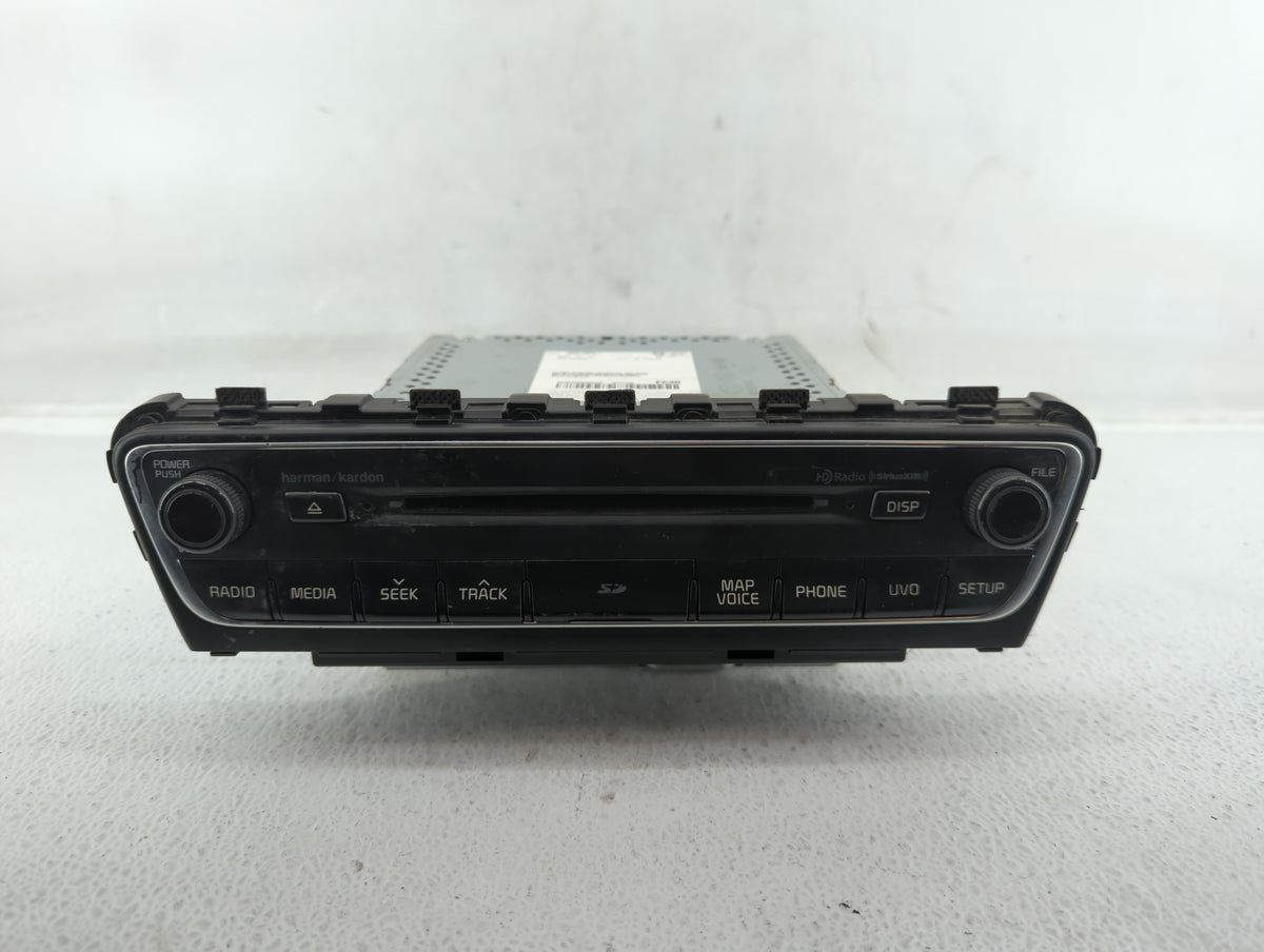 2017-2018 Kia Cadenza Am Fm Cd Player Radio Receiver 549048 - Oemusedautoparts1.com