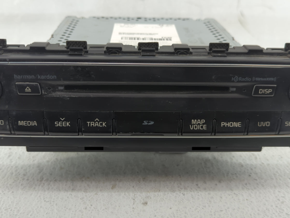2017-2018 Kia Cadenza Am Fm Cd Player Radio Receiver 549048 - Oemusedautoparts1.com