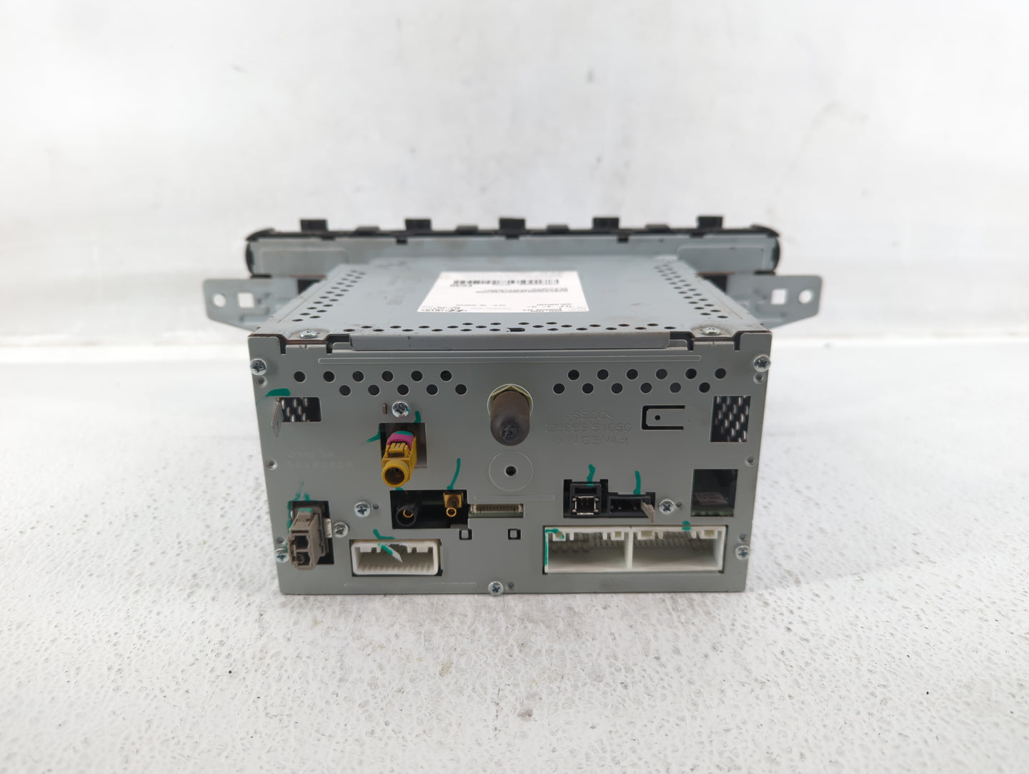 2017-2018 Kia Cadenza Am Fm Cd Player Radio Receiver - Oemusedautoparts1.com