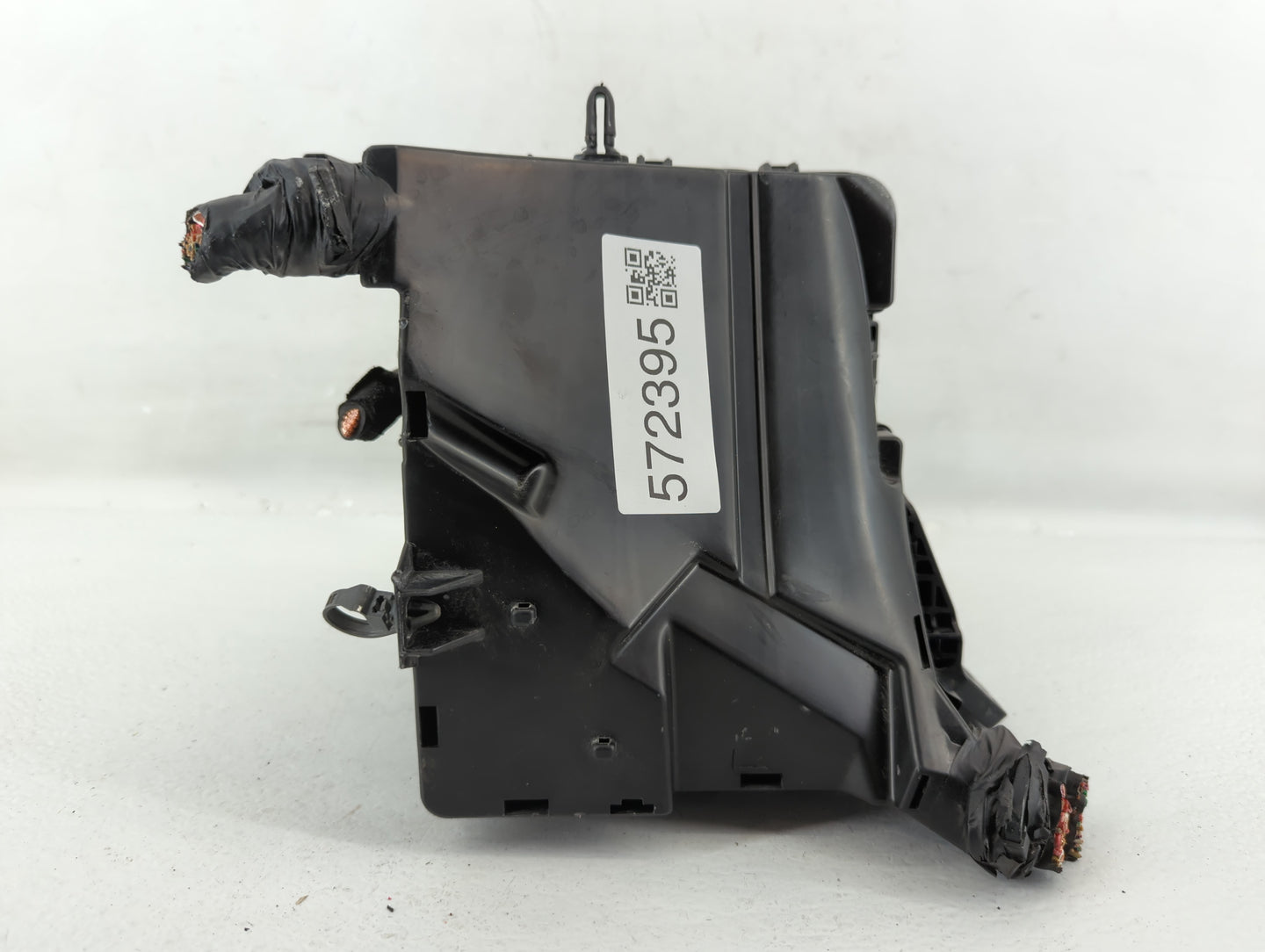 2017-2019 Kia Cadenza Fusebox Fuse Box Panel Relay Module P/N:91223-F6632 Fits Fits 2017 2018 2019 OEM Used Auto Parts - Oem