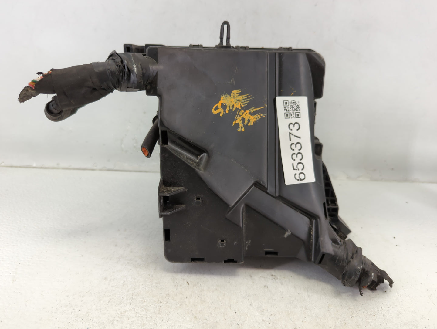 2017-2019 Kia Cadenza Fusebox Fuse Box Panel Relay Module P/N:91223-F6852 Fits Fits 2017 2018 2019 OEM Used Auto Parts - Oem