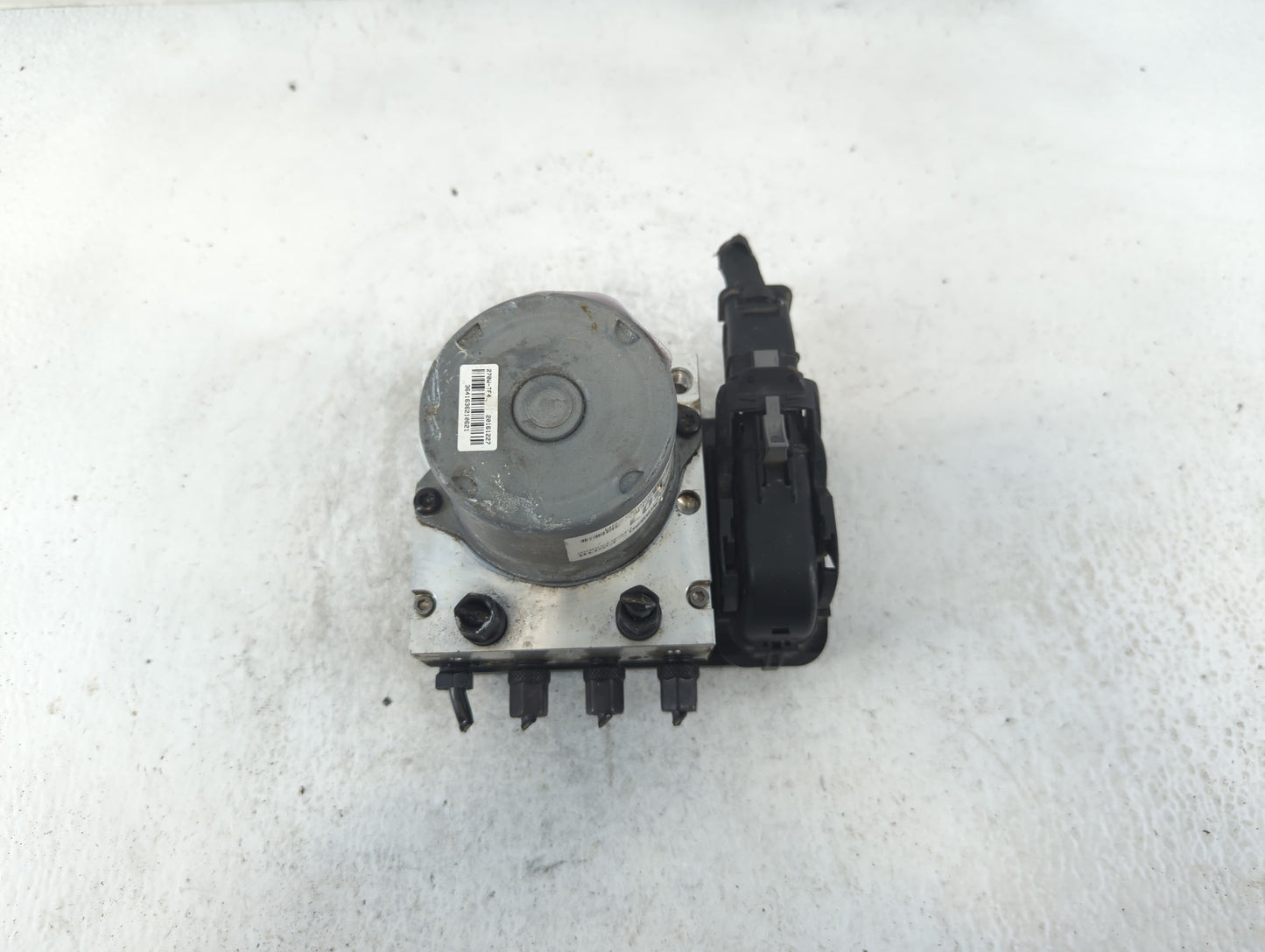 2017-2018 Kia Cadenza ABS Pump Control Module Replacement P/N:58920-F6110 Fits Fits 2017 2018 OEM Used Auto Parts - Oemuseda
