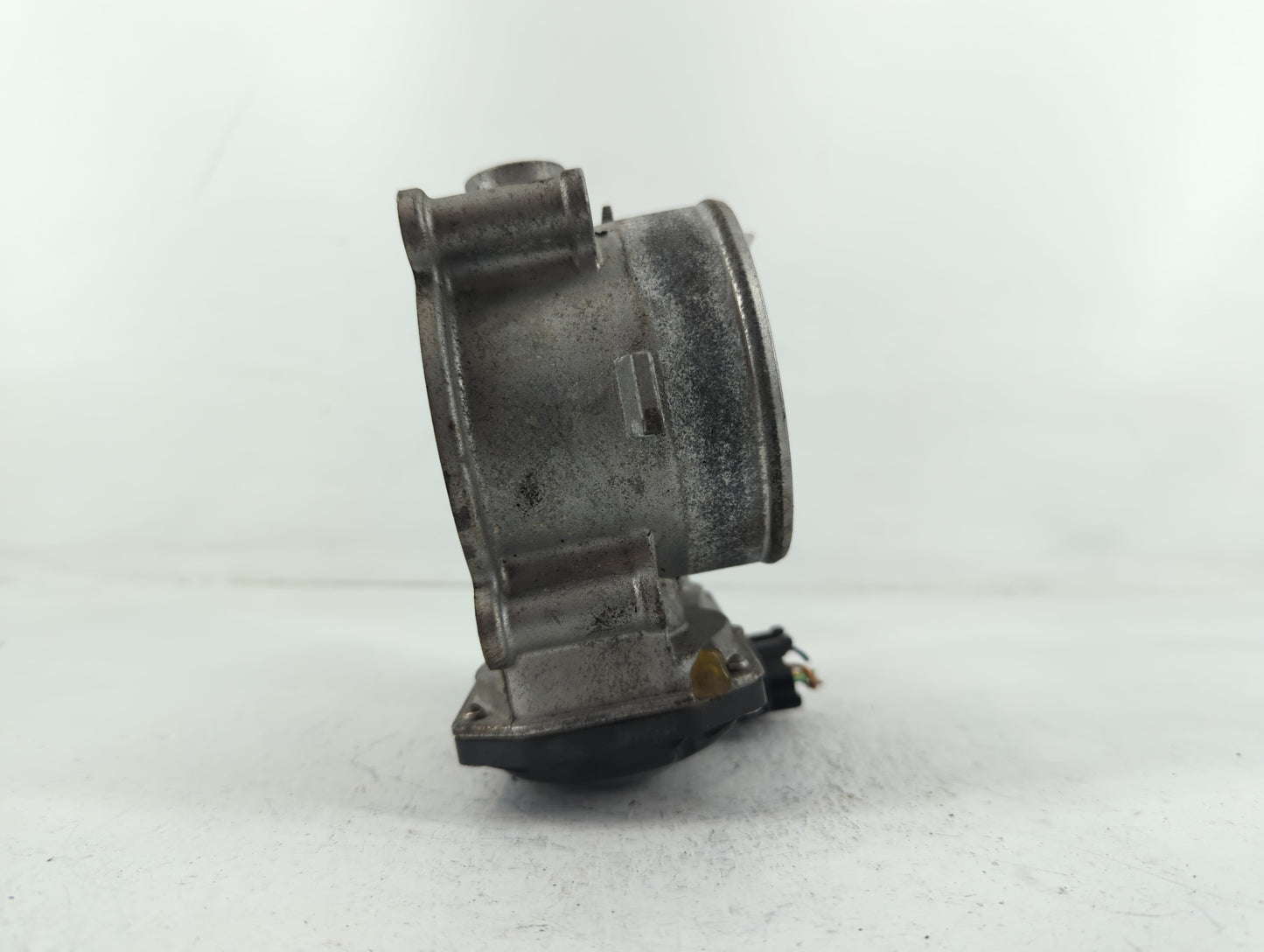 2017-2020 Kia Cadenza Throttle Body P/N:35100-3L100 Fits Fits 2017 2018 2019 2020 2021 2022 OEM Used Auto Parts - Oemusedaut