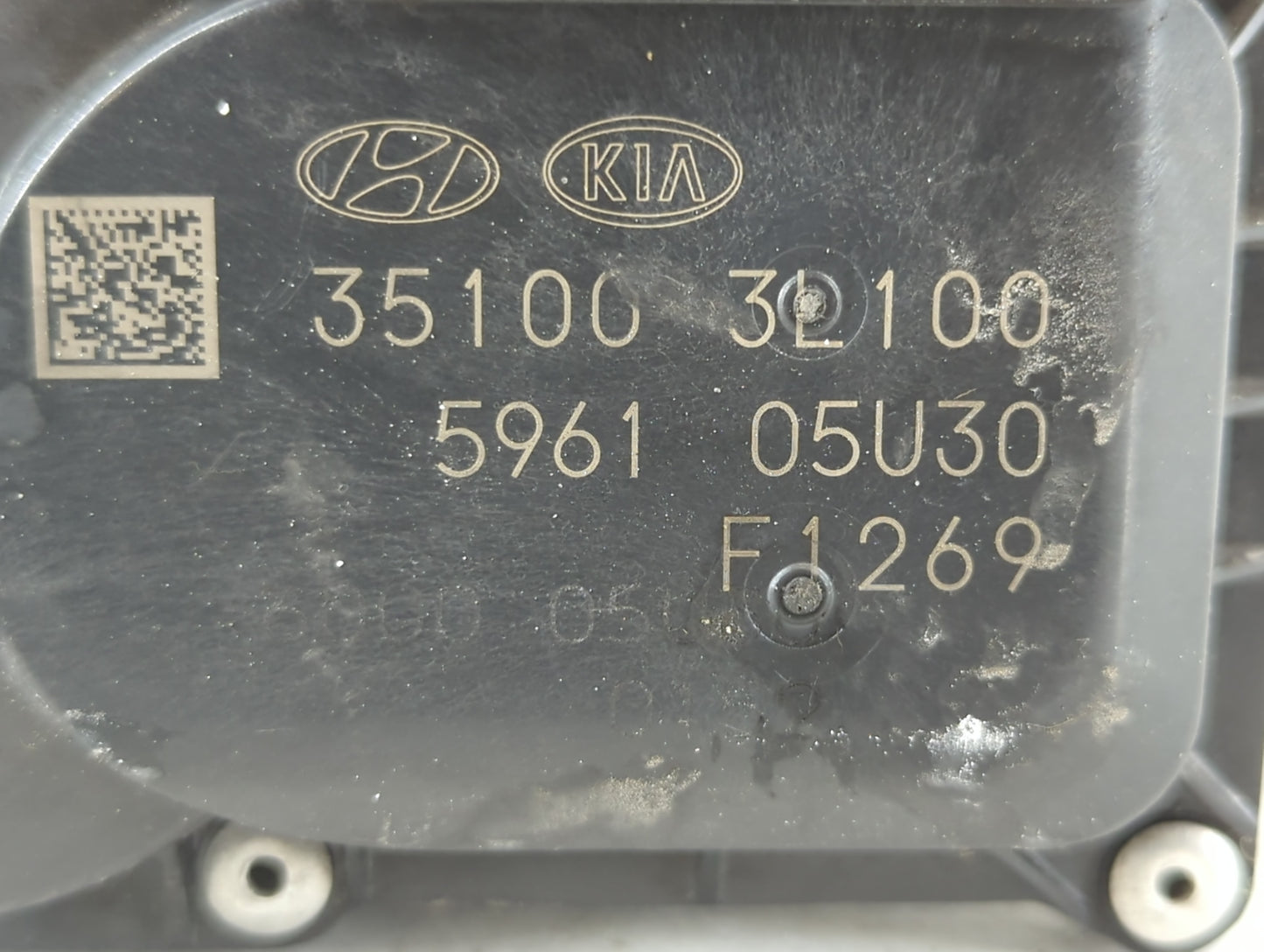 2017-2020 Kia Cadenza Throttle Body P/N:35100-3E100 Fits Fits 2017 2018 2019 2020 2021 2022 OEM Used Auto Parts - Oemusedaut