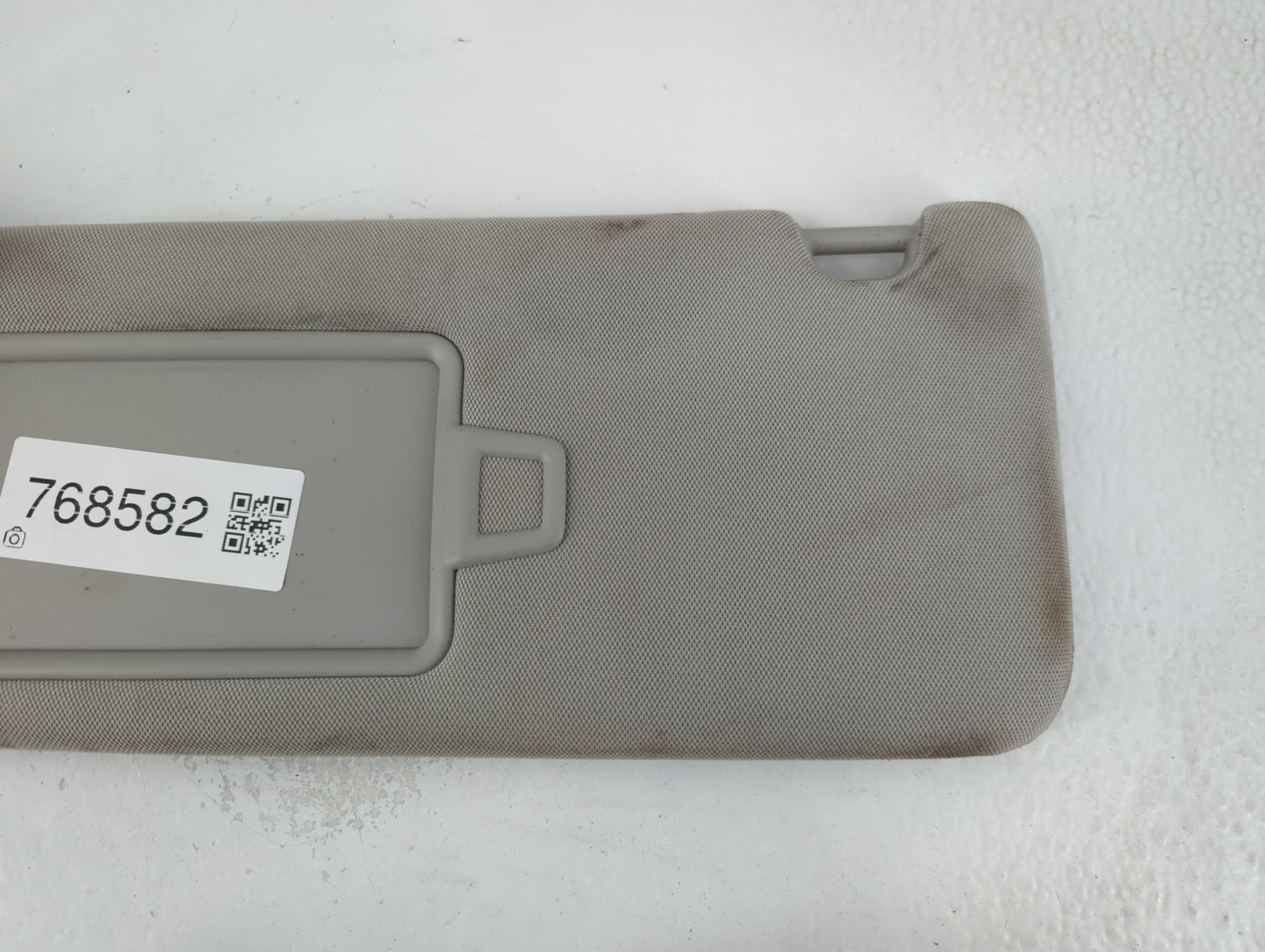 2017-2019 Kia Cadenza Sun Visor Shade Replacement Passenger Right Mirror Fits Fits 2017 2018 2019 OEM Used Auto Parts - Oemu