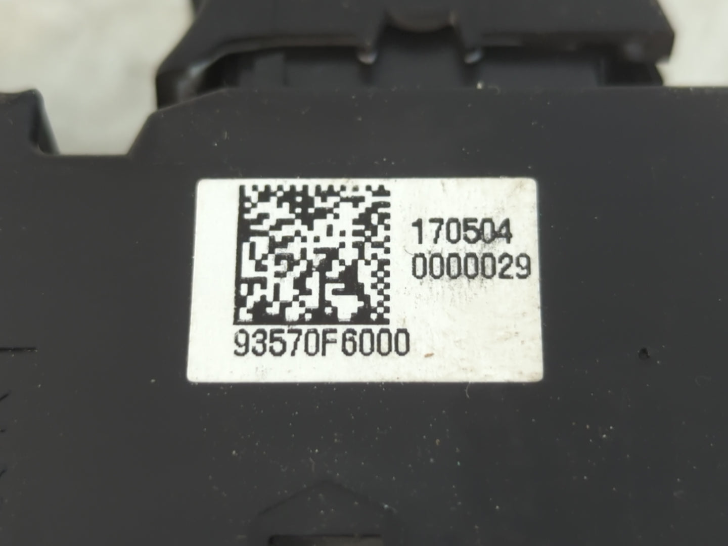 2017-2019 Kia Cadenza Master Power Window Switch Replacement Driver Side Left P/N:93570F6000 Fits Fits 2017 2018 2019 OEM Us