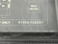2017-2019 Kia Cadenza Fusebox Fuse Box Panel Relay Module P/N:91950-F6820Y 91223-F6631 Fits Fits 2017 2018 2019 OEM Used Aut