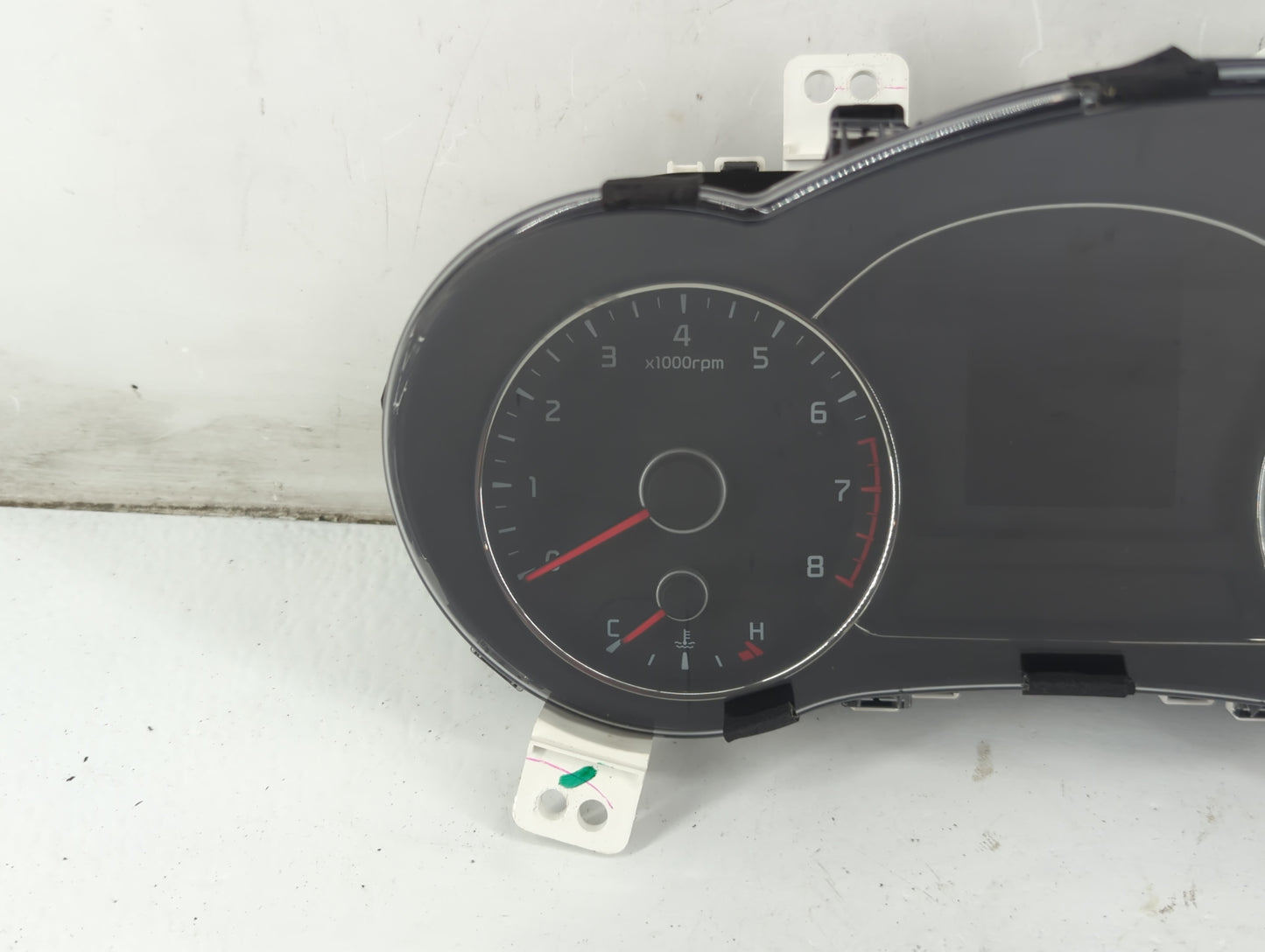2017-2018 Kia Forte Instrument Cluster Speedometer Gauges P/N:94003-b0301 Fits Fits 2017 2018 OEM Used Auto Parts - Oemuseda
