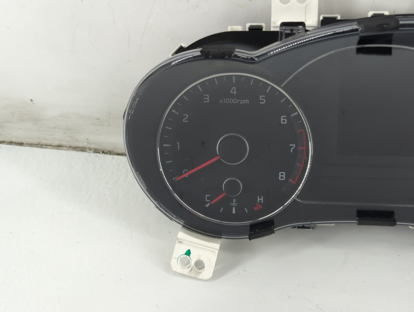 2017-2018 Kia Forte Instrument Cluster Speedometer Gauges P/N:94003-B0301 Fits Fits 2017 2018 OEM Used Auto Parts - Oemuseda