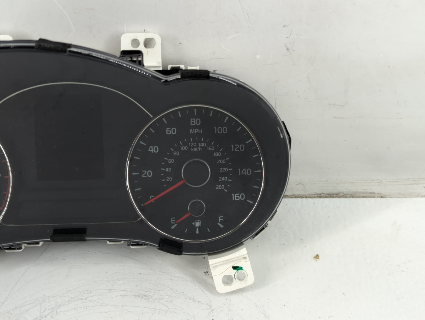 2017-2018 Kia Forte Instrument Cluster Speedometer Gauges P/N:94003-B0300 Fits Fits 2017 2018 OEM Used Auto Parts - Oemuseda