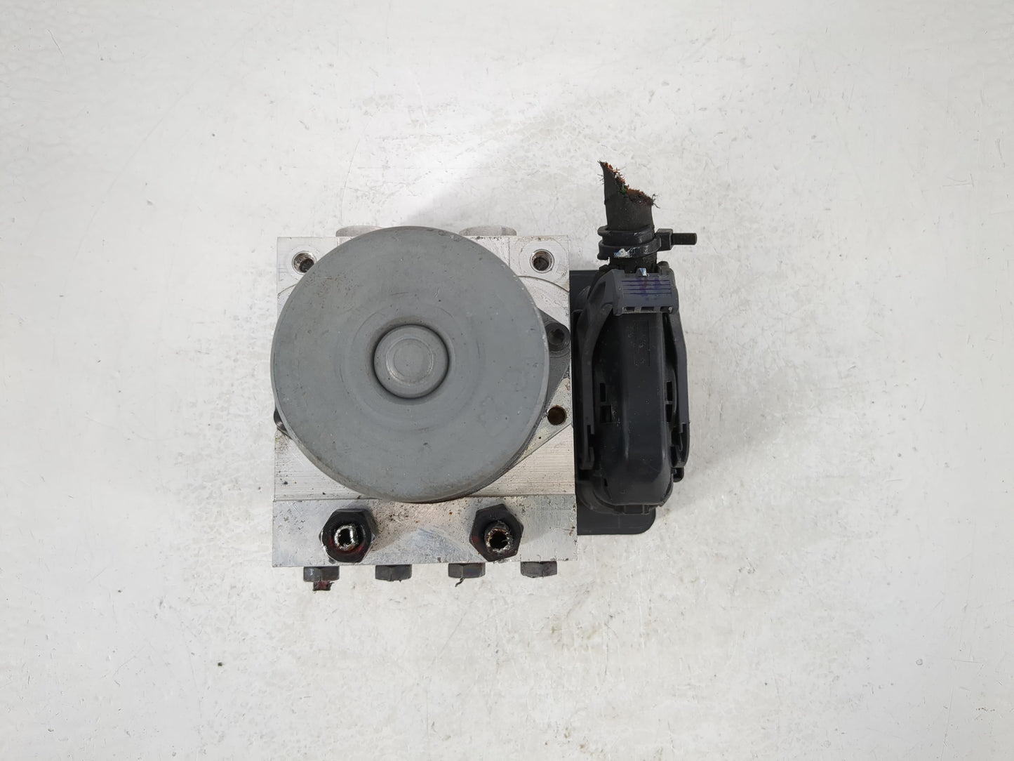 2017-2018 Kia Forte ABS Pump Control Module Replacement P/N:58920-B0200 Fits Fits 2017 2018 OEM Used Auto Parts - Oemusedaut