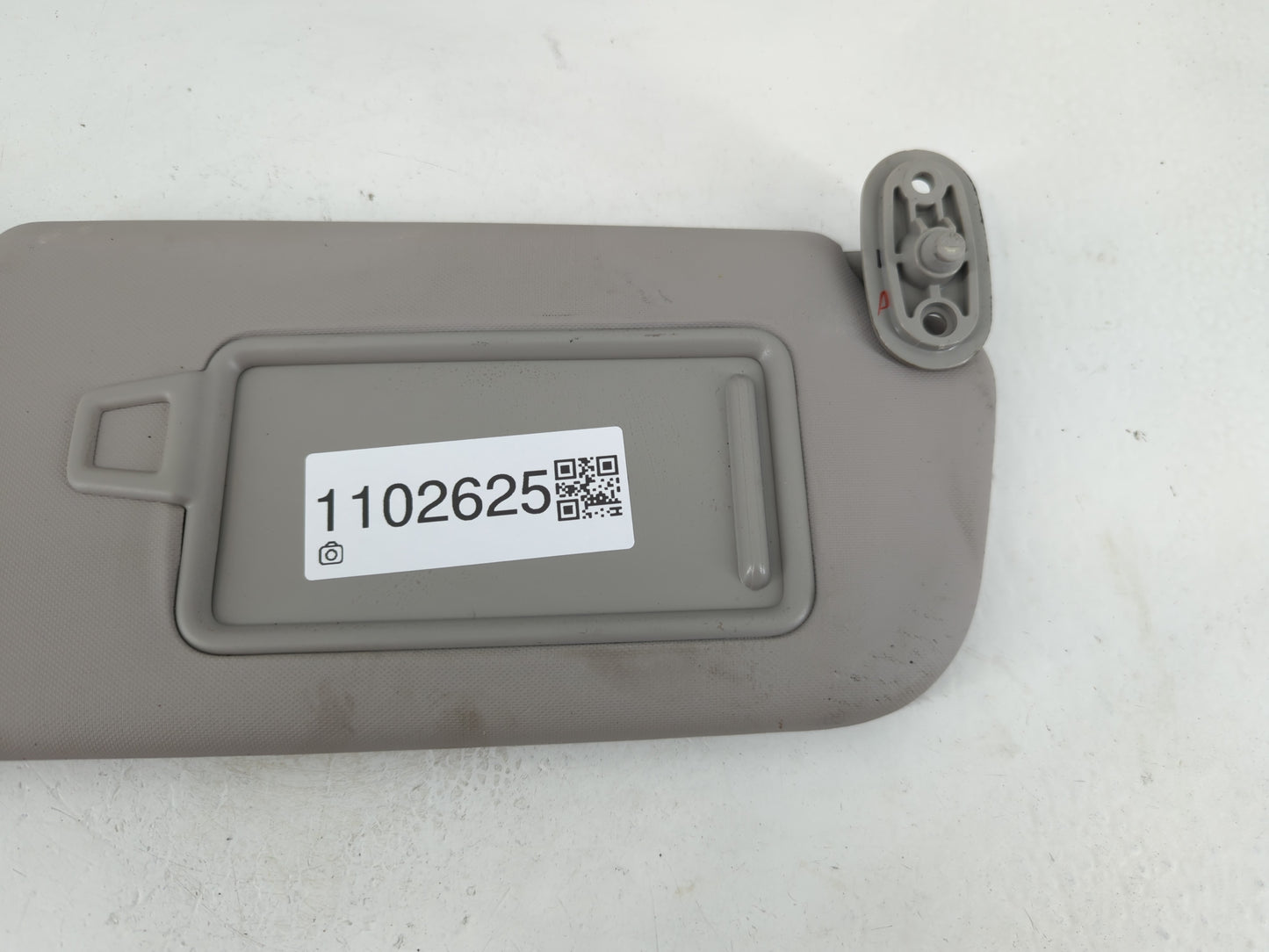2017-2018 Kia Forte Sun Visor Shade Replacement Passenger Right Mirror Fits Fits 2017 2018 OEM Used Auto Parts - Oemusedauto
