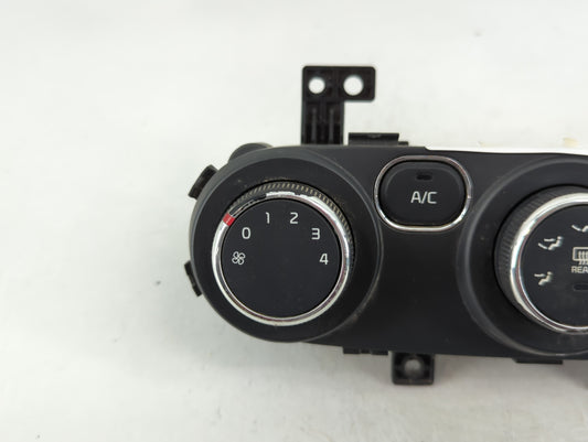2017-2018 Kia Forte Climate Control Module Temperature AC/Heater Replacement P/N:97250-A7XXX 97250-B0AA0 Fits Fits 2017 2018 OEM Used Auto Parts