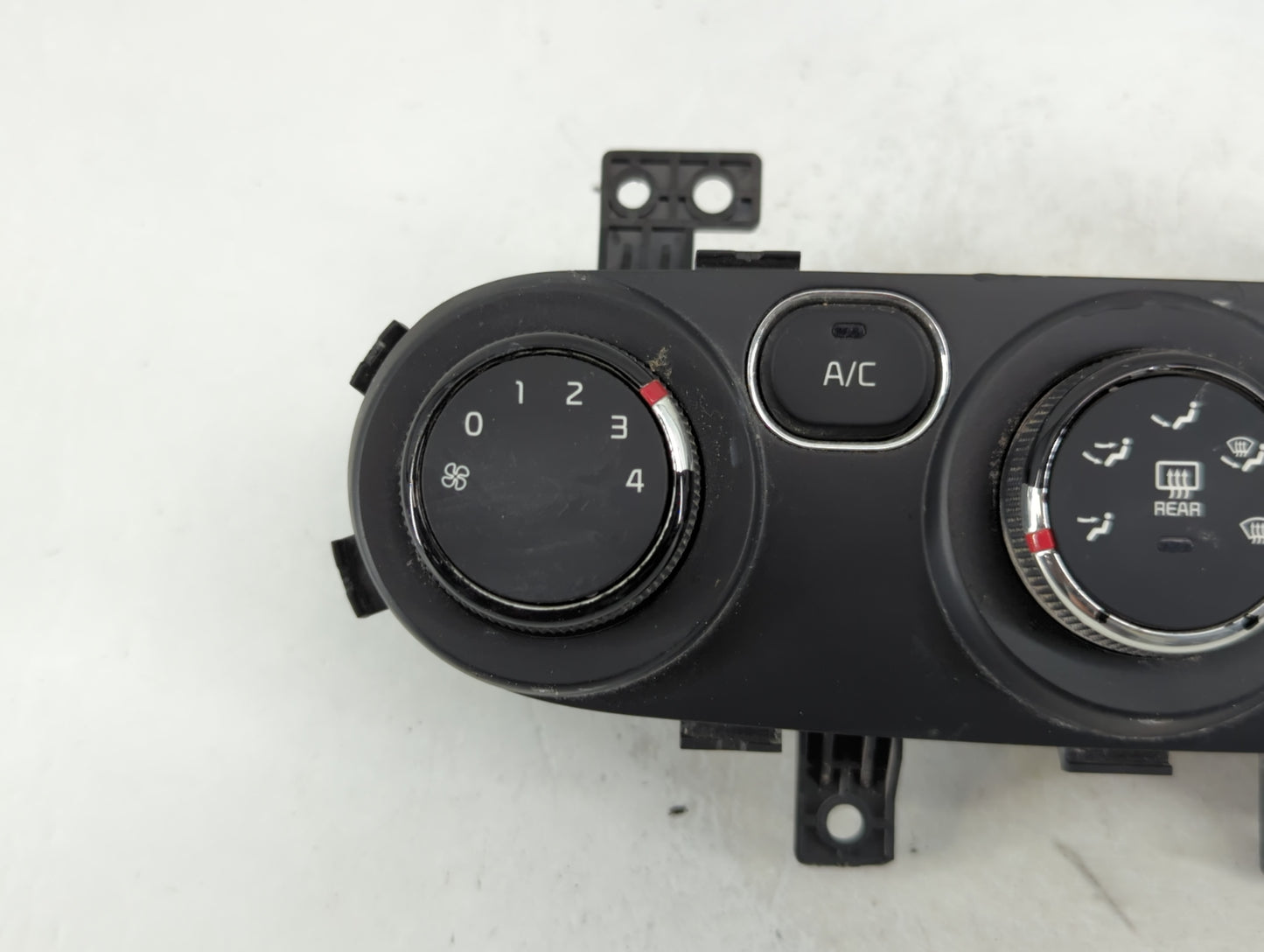 2017 Kia Forte Climate Control Module Temperature AC/Heater Replacement P/N:97250 B0AA0 Fits OEM Used Auto Parts - Oemusedau