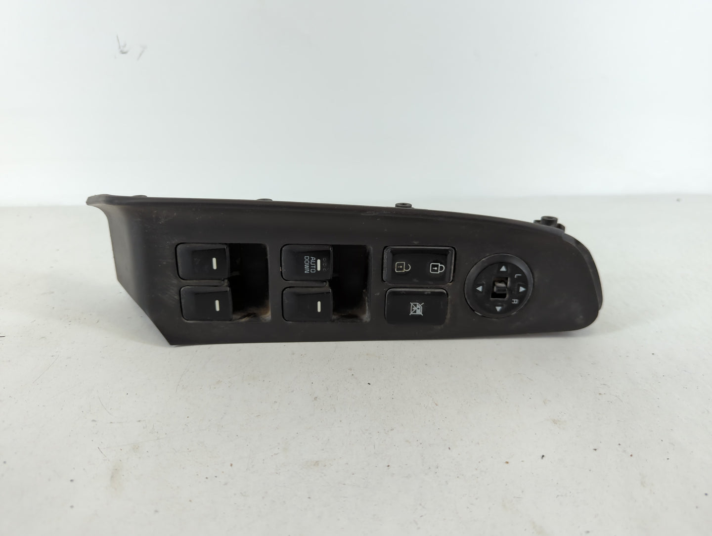 2017 Kia Forte Master Power Window Switch Replacement Driver Side Left P/N:93520-A7100 Fits OEM Used Auto Parts - Oemusedaut