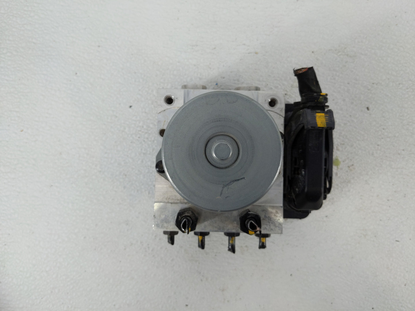 2017-2018 Kia Forte ABS Pump Control Module Replacement P/N:58920-B0200 Fits Fits 2017 2018 OEM Used Auto Parts - Oemusedaut