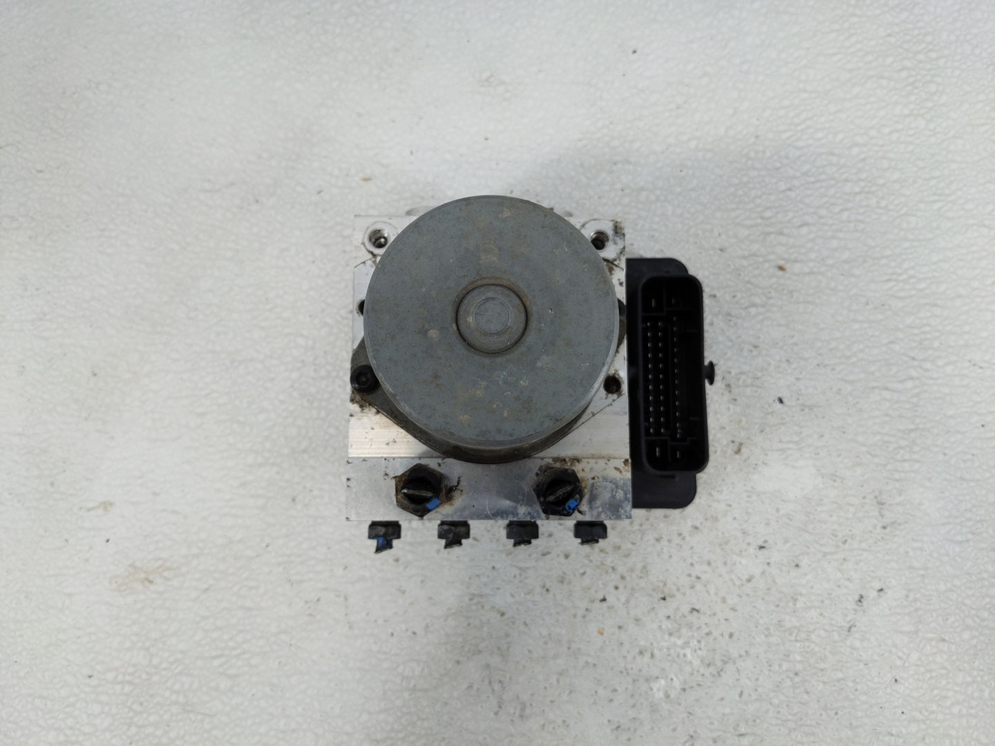 2017-2018 Kia Forte ABS Pump Control Module Replacement P/N:58920-B0200 Fits Fits 2017 2018 OEM Used Auto Parts - Oemusedaut
