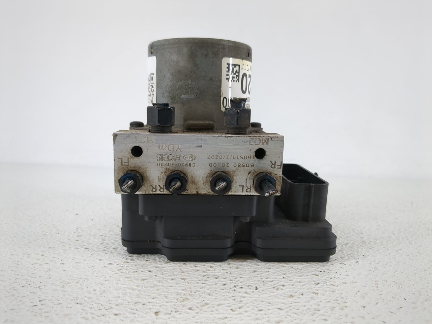 2017-2018 Kia Forte ABS Pump Control Module Replacement P/N:58920-B0200 B0589-20500 Fits Fits 2017 2018 OEM Used Auto Parts 