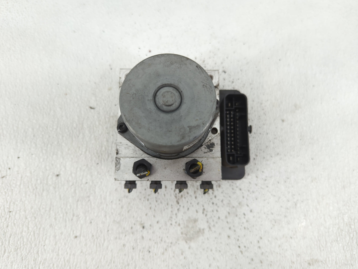 2017-2018 Kia Forte ABS Pump Control Module Replacement P/N:58900-B0200 Fits Fits 2017 2018 OEM Used Auto Parts - Oemusedaut