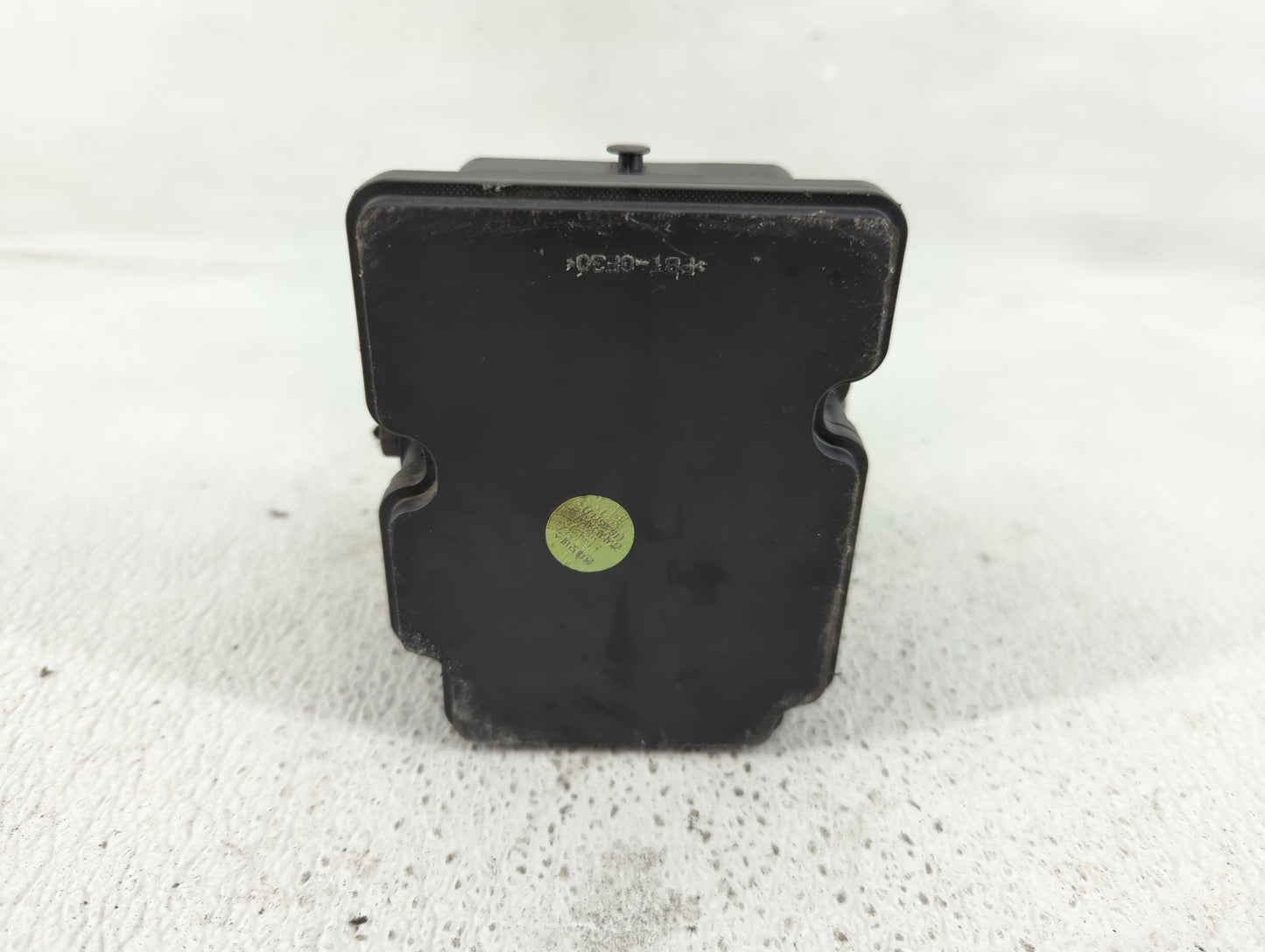 2017-2018 Kia Forte ABS Pump Control Module Replacement P/N:58900-B0200 Fits Fits 2017 2018 OEM Used Auto Parts - Oemusedaut