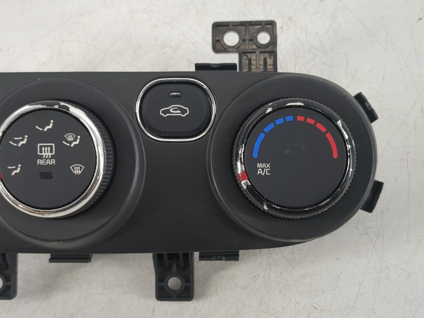 2017-2018 Kia Forte Climate Control Module Temperature AC/Heater Replacement P/N:97250-A7XXX 97250-B0AA0 Fits Fits 2017 2018