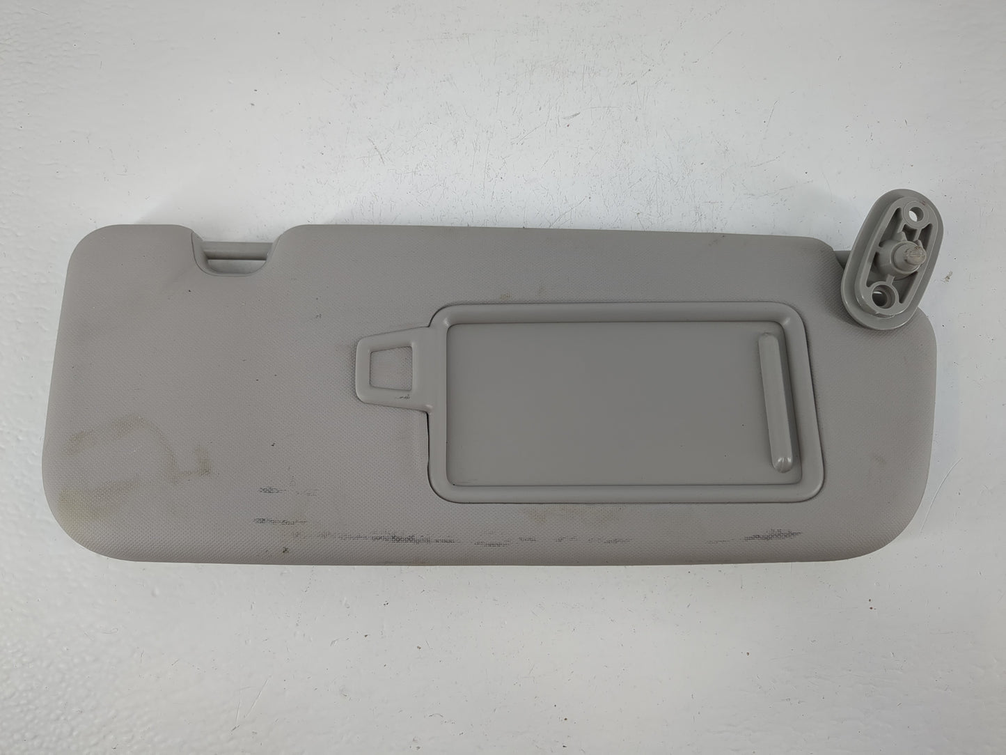 2017-2018 Kia Forte Sun Visor Shade Replacement Passenger Right Mirror Fits Fits 2017 2018 OEM Used Auto Parts - Oemusedauto