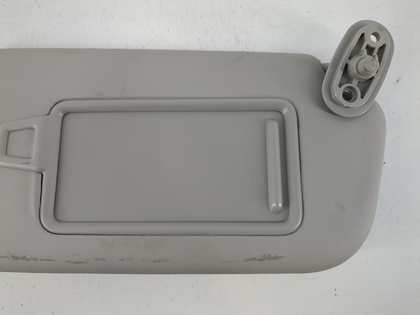 2017-2018 Kia Forte Sun Visor Shade Replacement Passenger Right Mirror Fits Fits 2017 2018 OEM Used Auto Parts - Oemusedauto