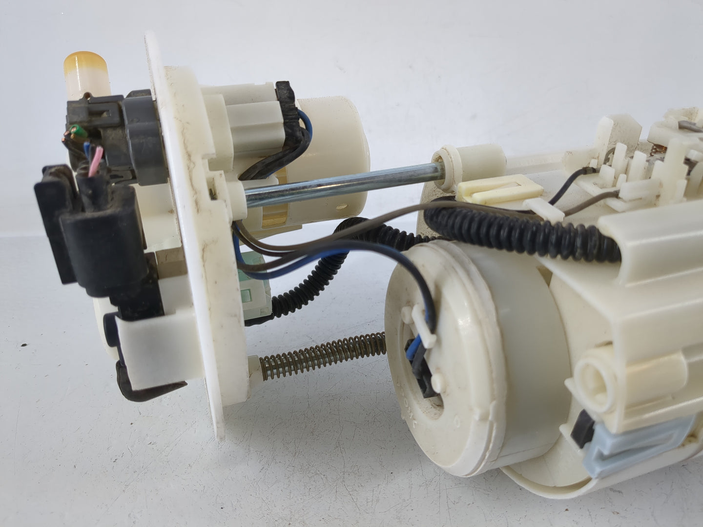 2017 Kia Forte Electrical Gas Fuel Pump Assembly - Oemusedautoparts1.com